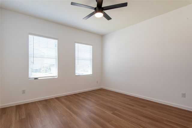 756 Wellington Drive, Lavon, TX 75166