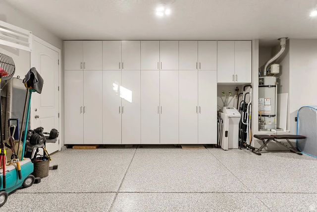 2046 N VISTA DR, Washington, UT 84780