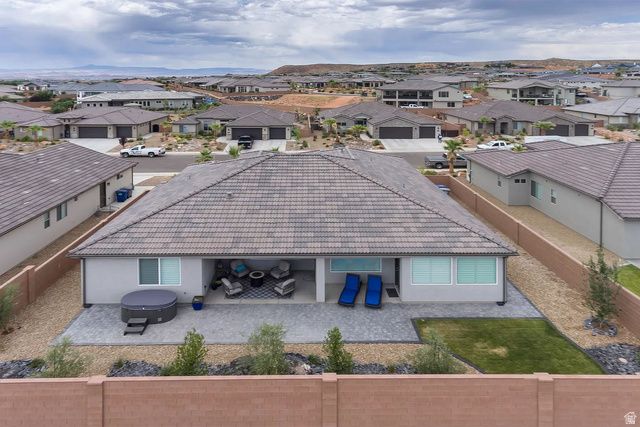 2046 N VISTA DR, Washington, UT 84780