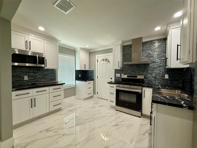 2630 De Soto Street, Houston, TX 77091