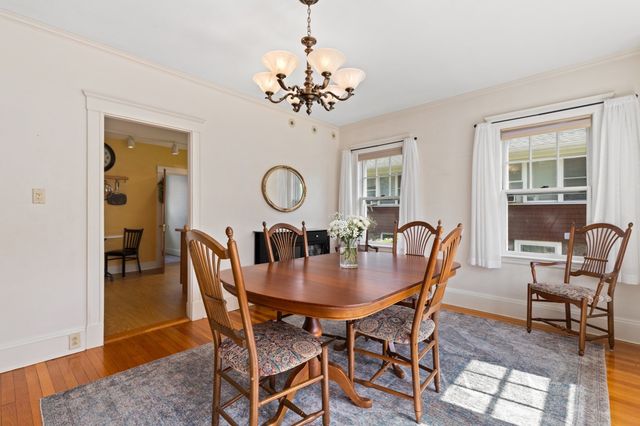 35 Waldron Rd, Braintree, MA 02184