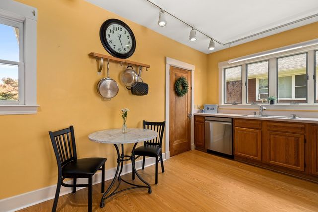 35 Waldron Rd, Braintree, MA 02184