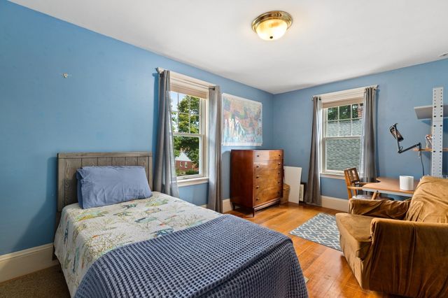35 Waldron Rd, Braintree, MA 02184