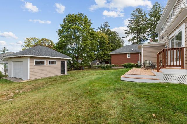 35 Waldron Rd, Braintree, MA 02184