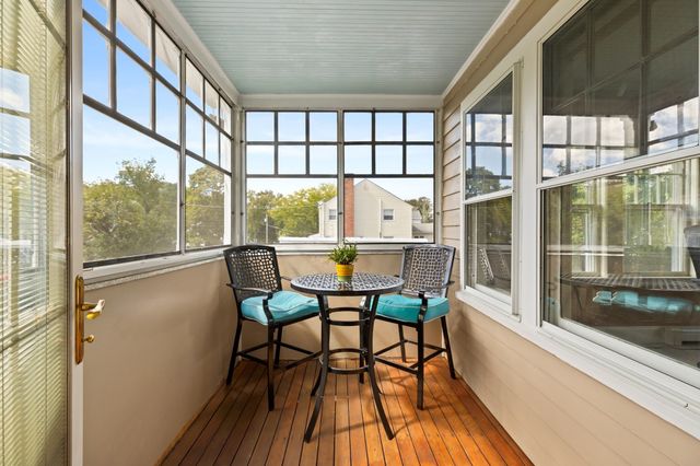 35 Waldron Rd, Braintree, MA 02184
