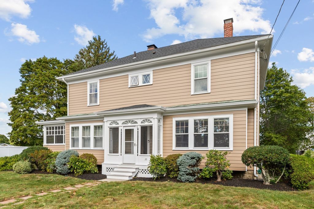 35 Waldron Rd, Braintree, MA 02184