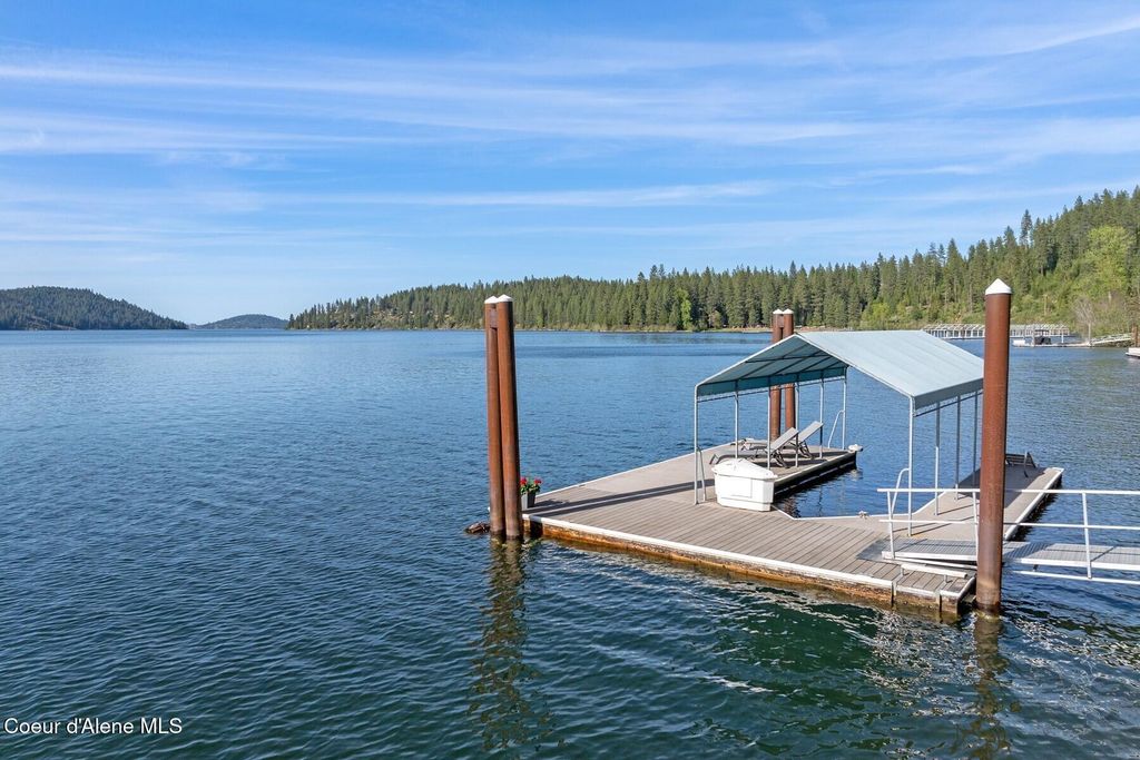 865 E Pine Ridge Dr, Harrison, ID 83833 photo 4