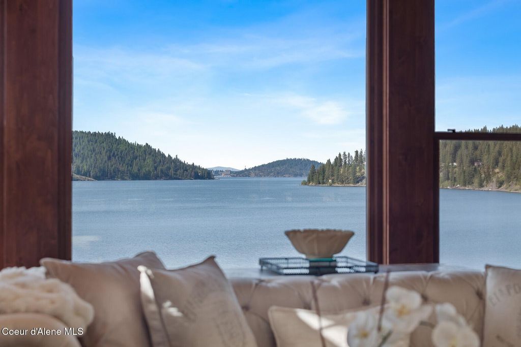 865 E Pine Ridge Dr, Harrison, ID 83833 photo 8