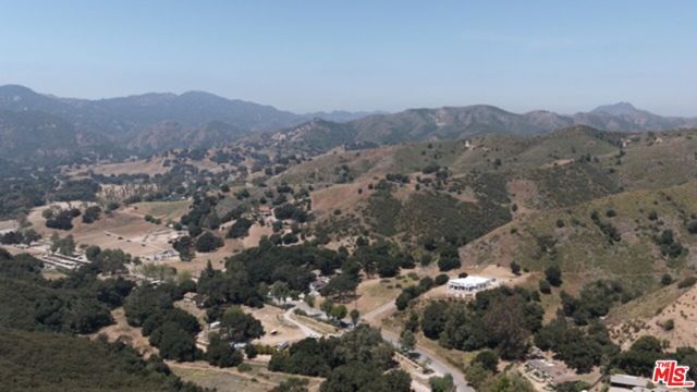 2391 Stokes Canyon Rd, Calabasas, CA 91302