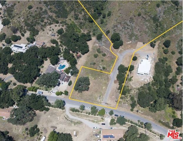 2391 Stokes Canyon Rd, Calabasas, CA 91302