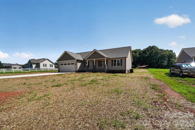 2418 Rock Dam Road, Lincolnton, NC 28092
