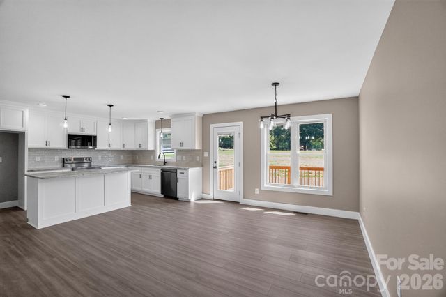 2418 Rock Dam Road, Lincolnton, NC 28092