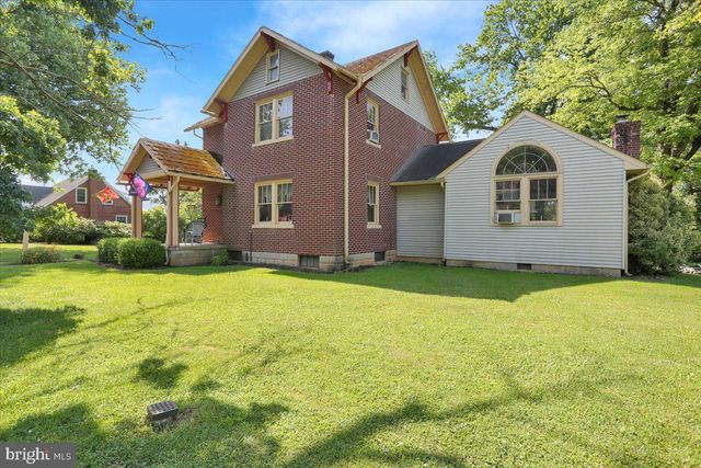 32 KREIDER AVE, Lancaster, PA 17601