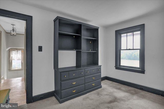 32 KREIDER AVE, Lancaster, PA 17601