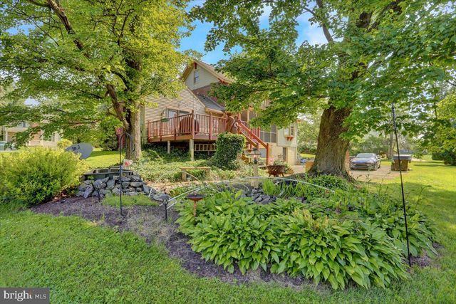 32 KREIDER AVE, Lancaster, PA 17601