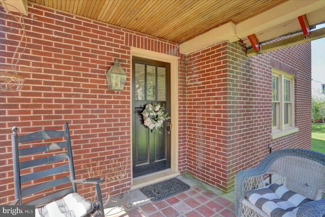 32 KREIDER AVE, Lancaster, PA 17601