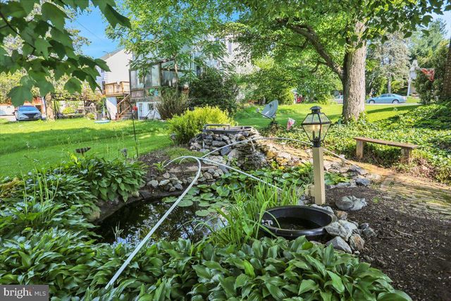 32 KREIDER AVE, Lancaster, PA 17601