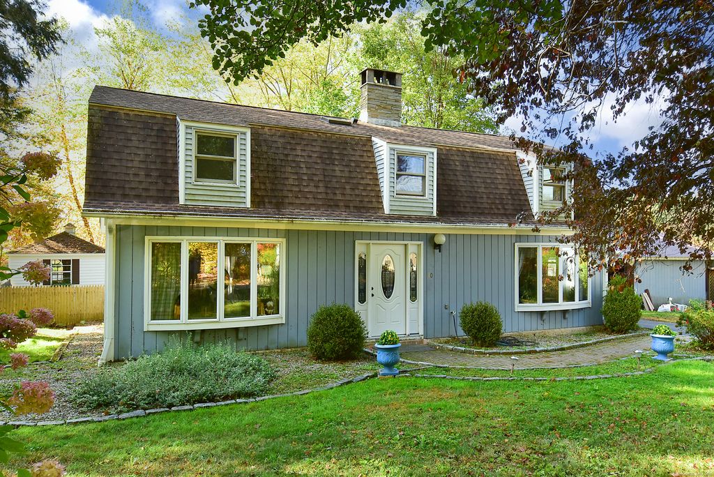 10 Ash Street, Stafford, CT 06076