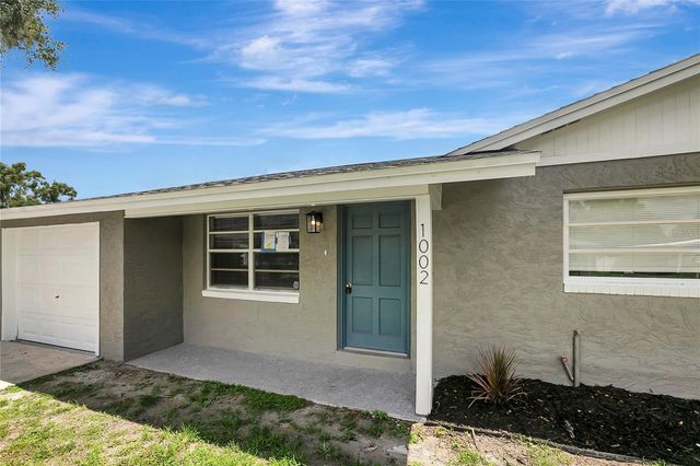 1002 N BRACEWELL DRIVE, Plant City, FL 33563