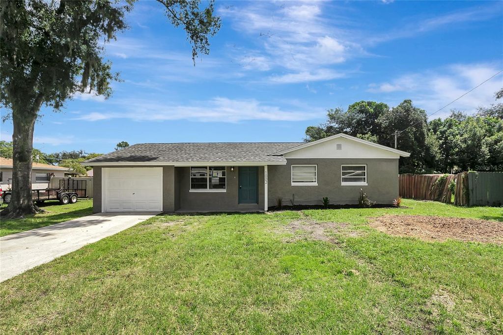 1002 N BRACEWELL DRIVE, Plant City, FL 33563