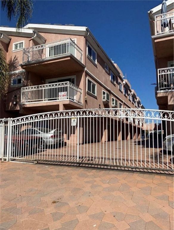 1425 W 224th, Torrance, CA 90501