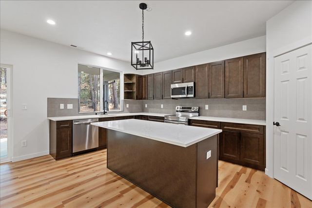4244 E 21st Ave, Spokane, WA 99223