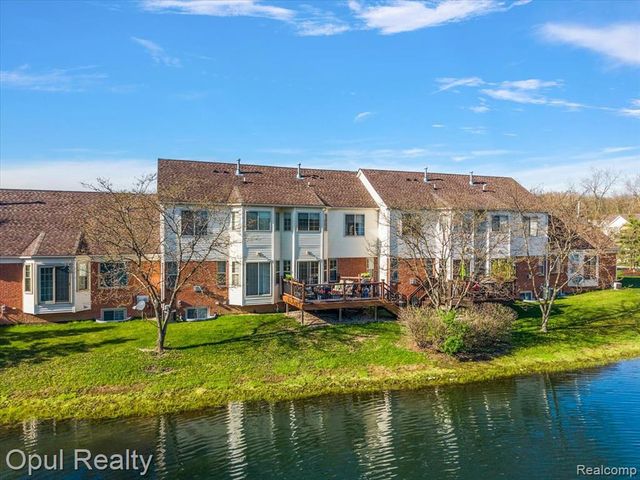 8745 Vine Street, Belleville, MI 48111