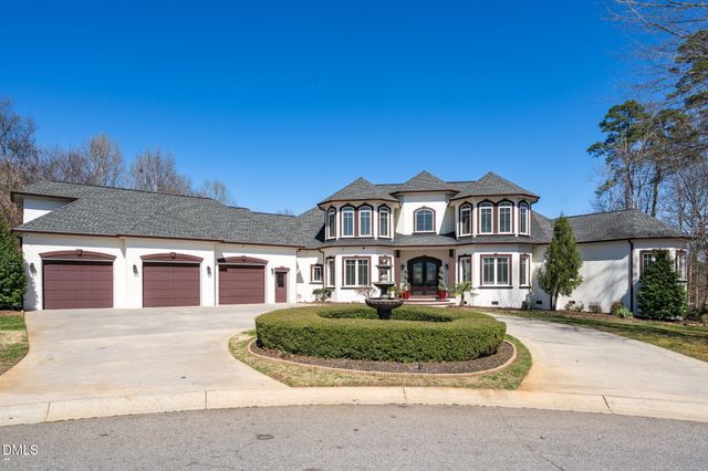 1326 Lochshire Drive, Burlington, NC 27215