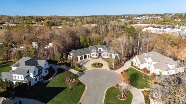 1326 Lochshire Drive, Burlington, NC 27215