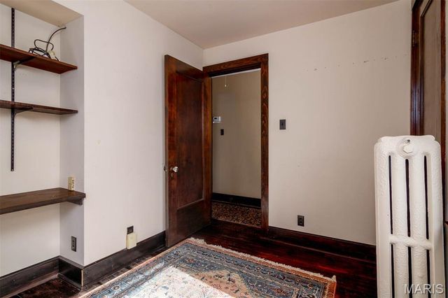 902 Walnut Street, Highland, IL 62249