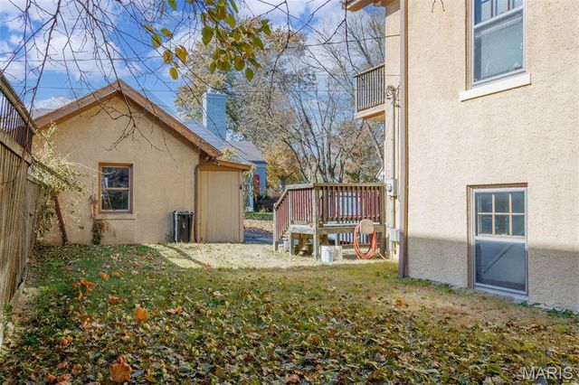 902 Walnut Street, Highland, IL 62249