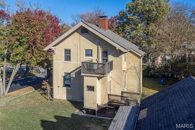 902 Walnut Street, Highland, IL 62249