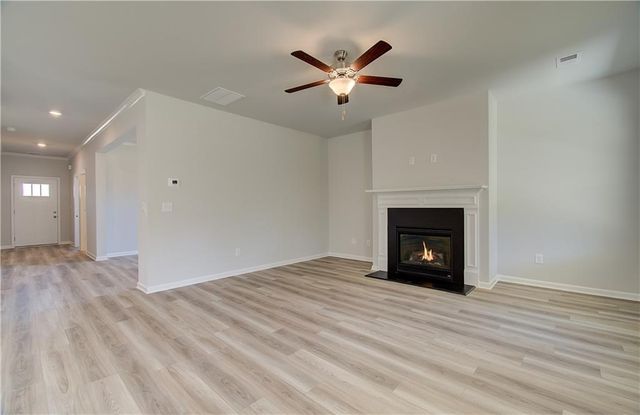 262 Arnewood Circle, Mcdonough, GA 30253