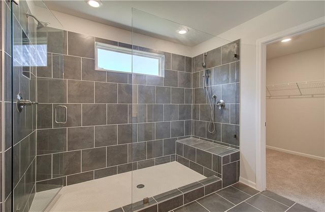 262 Arnewood Circle, Mcdonough, GA 30253