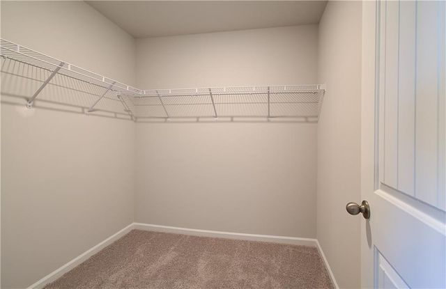 262 Arnewood Circle, Mcdonough, GA 30253