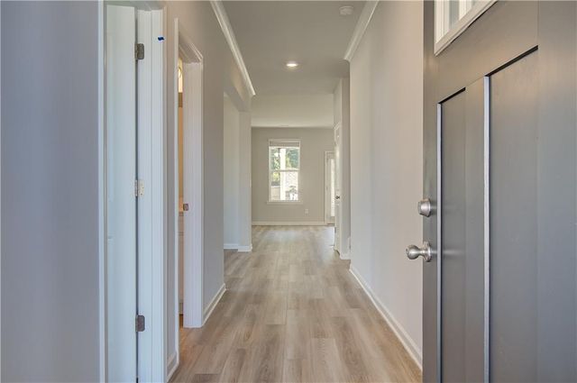 262 Arnewood Circle, Mcdonough, GA 30253