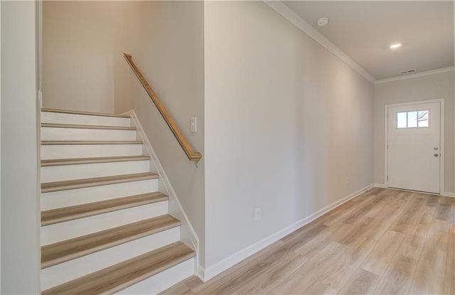 262 Arnewood Circle, Mcdonough, GA 30253