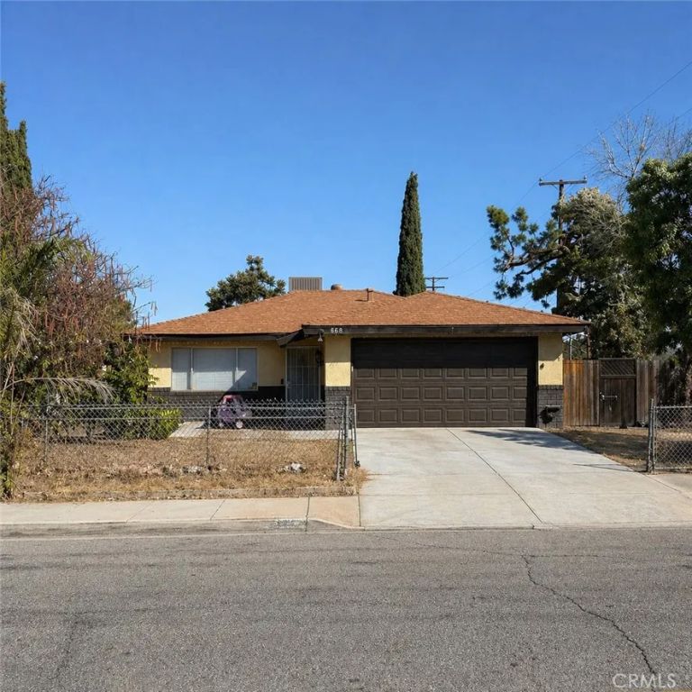 802 E Main Street, San Jacinto, CA 92583