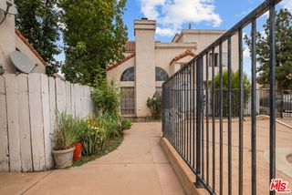 14422 Terra Bella Street A, Los Angeles, CA 91402