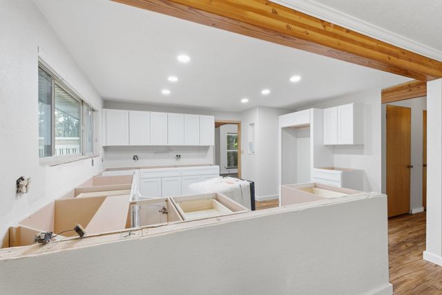624 W 5th St, Cheney, WA 99004
