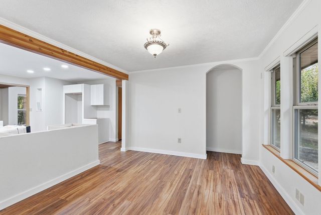 624 W 5th St, Cheney, WA 99004