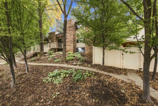 624 W 5th St, Cheney, WA 99004