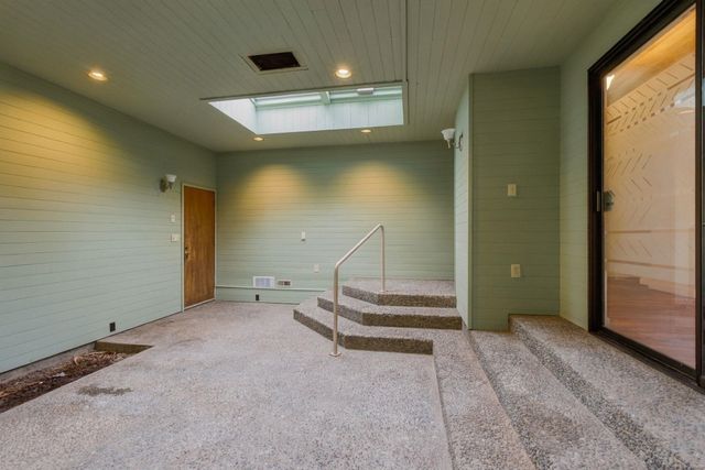 624 W 5th St, Cheney, WA 99004