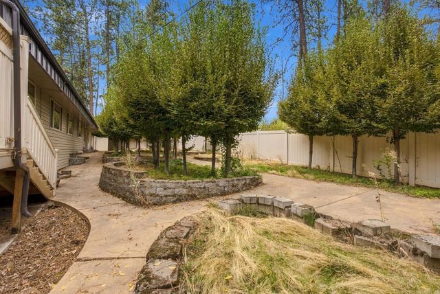 624 W 5th St, Cheney, WA 99004