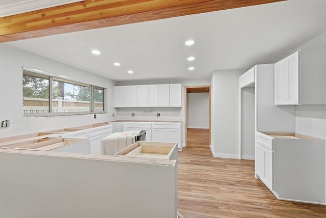 624 W 5th St, Cheney, WA 99004