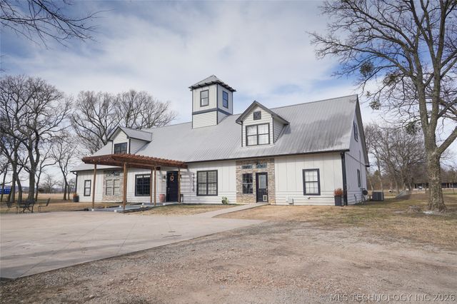 17716 S 39th West Avenue, Mounds, OK 74047