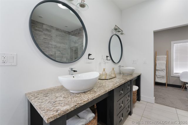 17716 S 39th West Avenue, Mounds, OK 74047