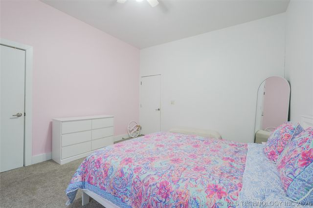 17716 S 39th West Avenue, Mounds, OK 74047