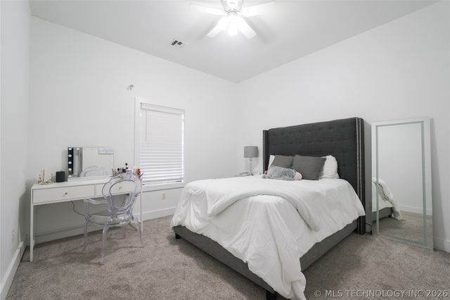 17716 S 39th West Avenue, Mounds, OK 74047