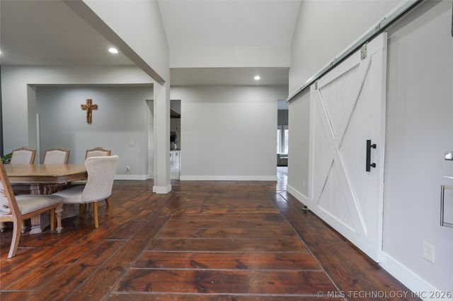 17716 S 39th West Avenue, Mounds, OK 74047